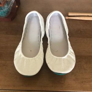 Tieks diamond white crocs sz 8